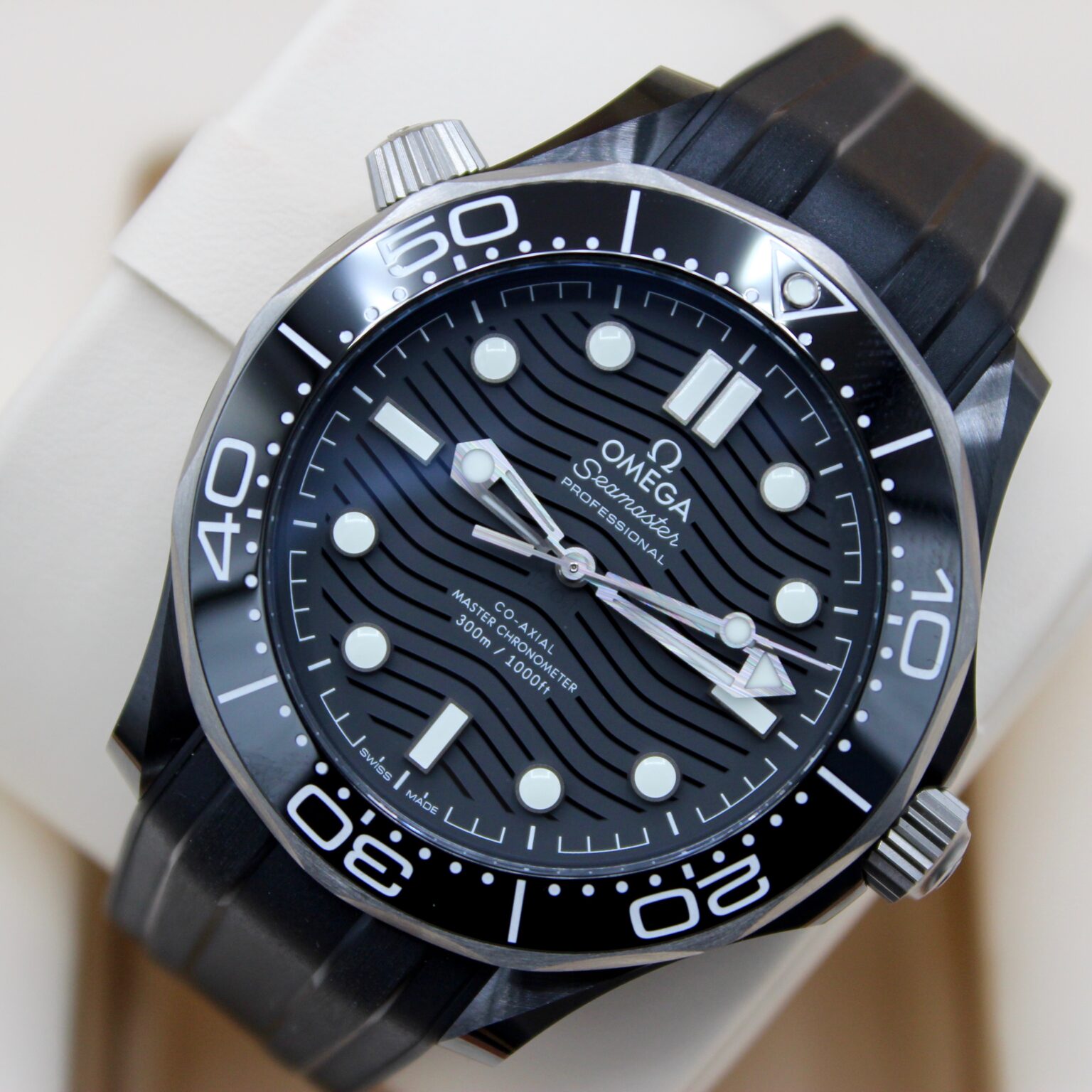 Omega Seamaster Diver 300M – Black Ceramic – Co-Axial Master ...